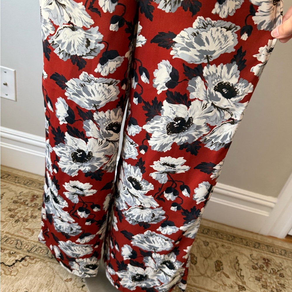 Wide Leg Women's Pants size 6 M